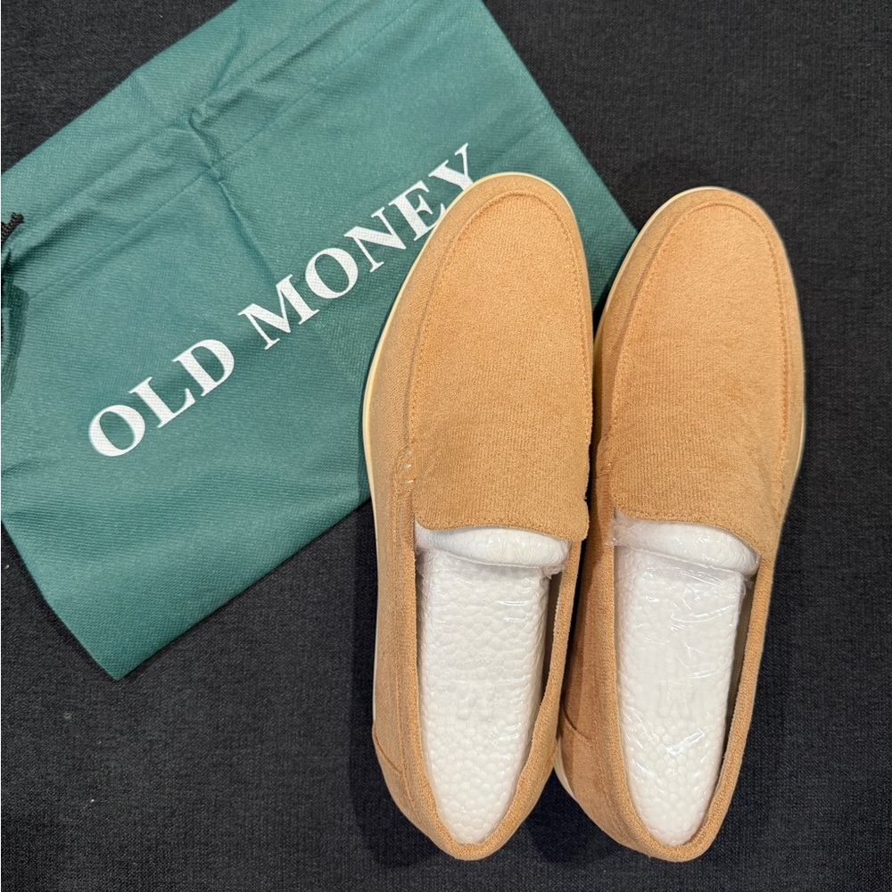 Old Money Beige Loafers